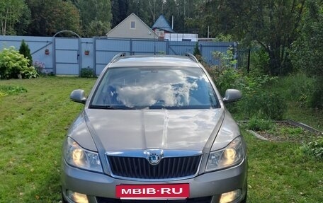 Skoda Octavia, 2009 год, 700 000 рублей, 2 фотография