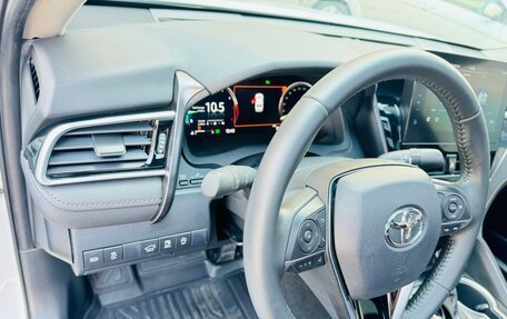 Toyota Camry, 2023 год, 3 900 000 рублей, 11 фотография