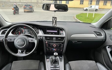 Audi A4, 2012 год, 1 500 000 рублей, 15 фотография