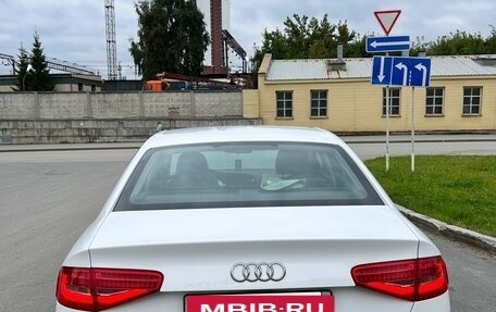 Audi A4, 2012 год, 1 500 000 рублей, 6 фотография