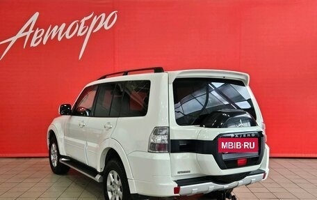 Mitsubishi Pajero IV, 2015 год, 2 199 000 рублей, 3 фотография