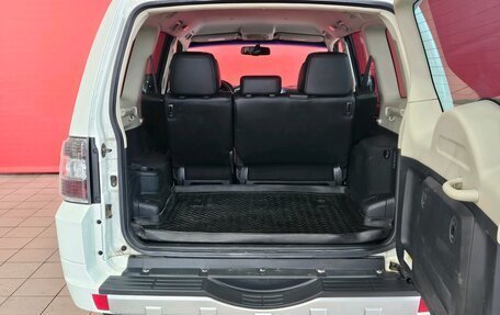 Mitsubishi Pajero IV, 2015 год, 2 199 000 рублей, 21 фотография