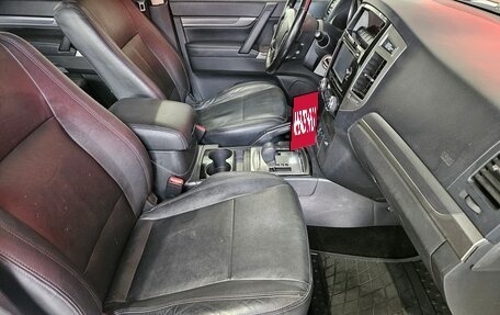 Mitsubishi Pajero IV, 2015 год, 2 199 000 рублей, 12 фотография