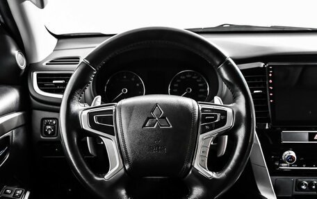 Mitsubishi Pajero Sport III рестайлинг, 2020 год, 3 698 000 рублей, 22 фотография