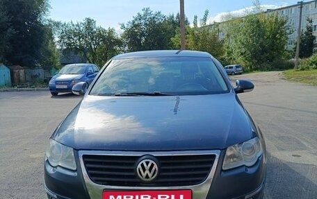 Volkswagen Passat B6, 2006 год, 399 000 рублей, 2 фотография