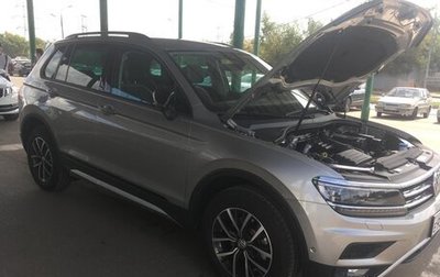 Volkswagen Tiguan II, 2019 год, 2 130 000 рублей, 1 фотография