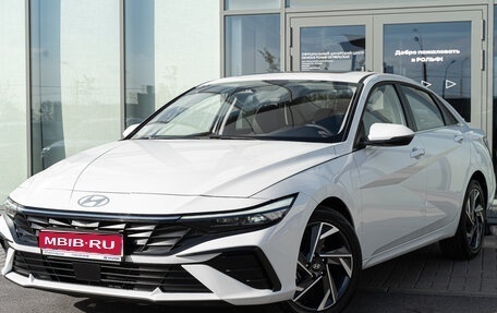 Hyundai Elantra, 2024 год, 3 000 000 рублей, 1 фотография