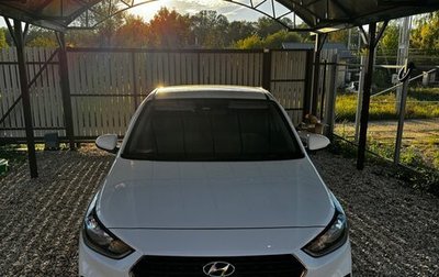 Hyundai Solaris II рестайлинг, 2017 год, 1 400 000 рублей, 1 фотография