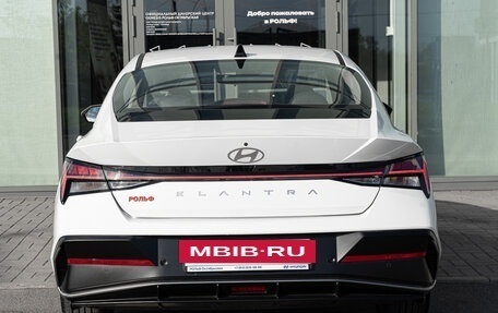 Hyundai Elantra, 2024 год, 3 000 000 рублей, 8 фотография