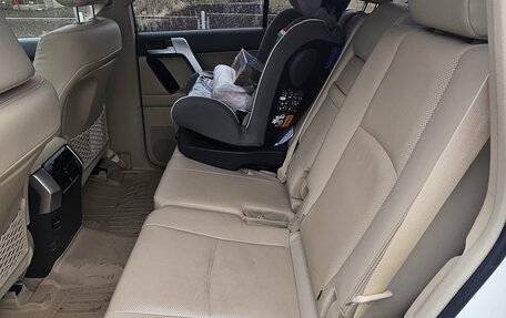 Toyota Land Cruiser Prado 150 рестайлинг 2, 2020 год, 6 500 000 рублей, 7 фотография