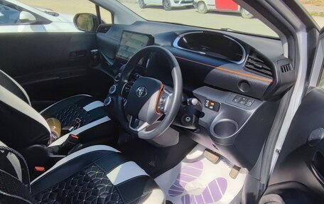 Toyota Sienta II, 2020 год, 1 580 000 рублей, 8 фотография