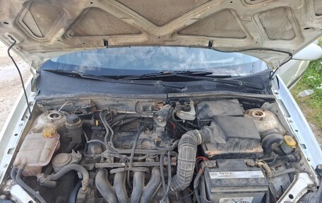 Ford Focus IV, 2004 год, 215 000 рублей, 15 фотография
