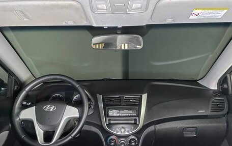 Hyundai Solaris II рестайлинг, 2013 год, 679 000 рублей, 9 фотография