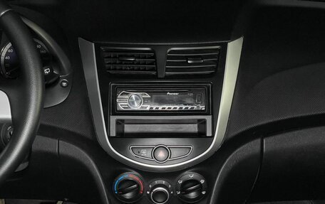 Hyundai Solaris II рестайлинг, 2013 год, 679 000 рублей, 14 фотография