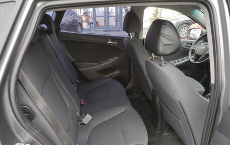 Hyundai Solaris II рестайлинг, 2011 год, 660 000 рублей, 8 фотография