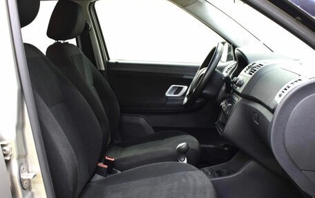 Skoda Fabia II, 2009 год, 350 000 рублей, 9 фотография