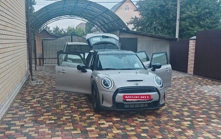 MINI Hatch, 2021 год, 3 300 000 рублей, 17 фотография