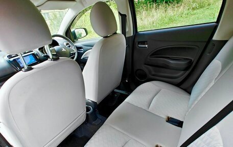 Mitsubishi Mirage VI рестайлинг, 2022 год, 1 285 000 рублей, 16 фотография
