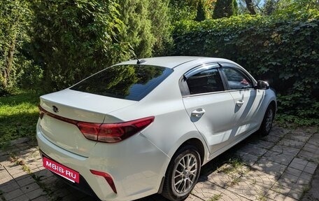 KIA Rio IV, 2018 год, 1 100 000 рублей, 2 фотография