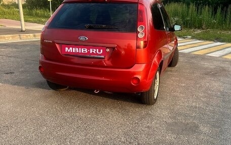 Ford Fiesta, 2007 год, 450 000 рублей, 3 фотография