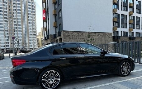 BMW 5 серия, 2018 год, 3 150 000 рублей, 10 фотография