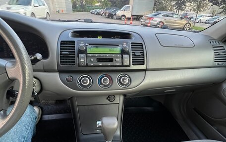 Toyota Camry V40, 2005 год, 890 000 рублей, 10 фотография