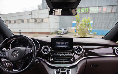 Mercedes-Benz V-Класс, 2019 год, 6 500 000 рублей, 2 фотография