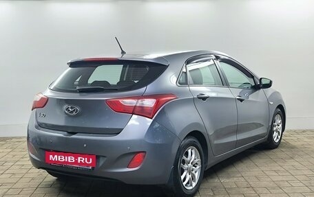 Hyundai i30 II рестайлинг, 2012 год, 835 000 рублей, 4 фотография