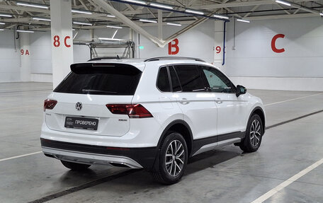 Volkswagen Tiguan II, 2019 год, 2 699 000 рублей, 9 фотография
