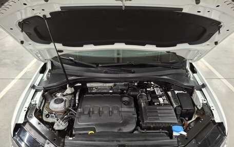 Volkswagen Tiguan II, 2019 год, 2 699 000 рублей, 13 фотография