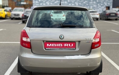 Skoda Fabia II, 2011 год, 600 000 рублей, 4 фотография