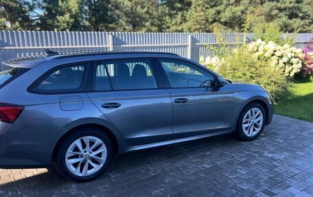 Skoda Octavia IV, 2022 год, 2 355 000 рублей, 4 фотография