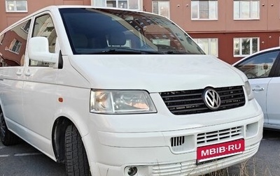 Volkswagen Transporter T5 рестайлинг, 2003 год, 950 000 рублей, 1 фотография