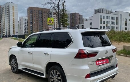 Lexus LX III, 2016 год, 5 560 000 рублей, 3 фотография