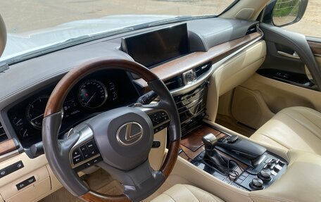 Lexus LX III, 2016 год, 5 560 000 рублей, 10 фотография