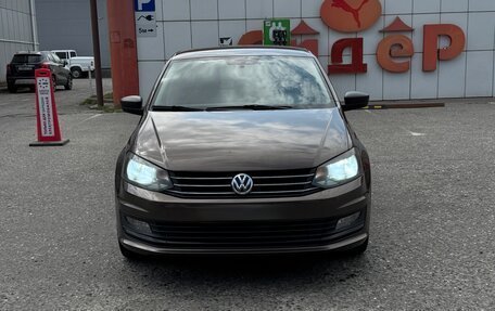 Volkswagen Polo VI (EU Market), 2015 год, 688 000 рублей, 2 фотография
