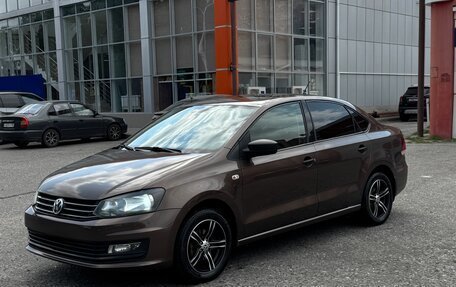 Volkswagen Polo VI (EU Market), 2015 год, 688 000 рублей, 3 фотография