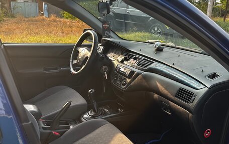 Mitsubishi Lancer IX, 2004 год, 350 000 рублей, 6 фотография