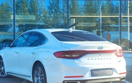 Hyundai Grandeur, 2018 год, 2 200 000 рублей, 4 фотография
