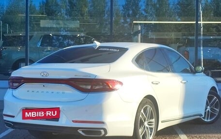 Hyundai Grandeur, 2018 год, 2 200 000 рублей, 6 фотография