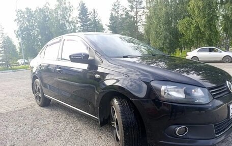 Volkswagen Polo VI (EU Market), 2012 год, 715 000 рублей, 2 фотография