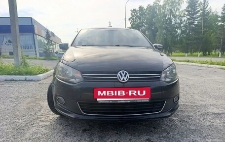 Volkswagen Polo VI (EU Market), 2012 год, 715 000 рублей, 3 фотография