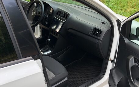 Volkswagen Polo VI (EU Market), 2014 год, 799 000 рублей, 24 фотография