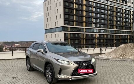 Lexus RX IV рестайлинг, 2021 год, 6 300 000 рублей, 5 фотография