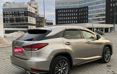 Lexus RX IV рестайлинг, 2021 год, 6 300 000 рублей, 11 фотография
