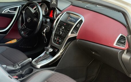 Opel Astra J, 2013 год, 1 000 000 рублей, 9 фотография
