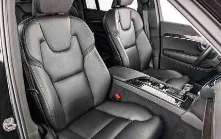 Volvo XC90 II рестайлинг, 2018 год, 3 860 000 рублей, 23 фотография