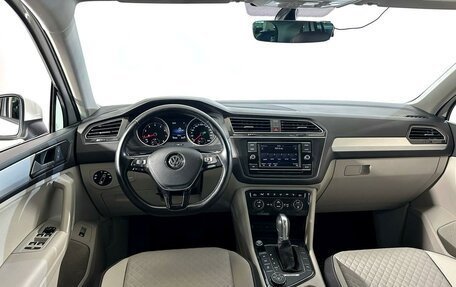 Volkswagen Tiguan II, 2017 год, 2 180 000 рублей, 8 фотография