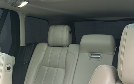 Land Rover Range Rover IV рестайлинг, 2017 год, 4 850 000 рублей, 12 фотография