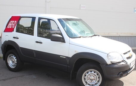 Chevrolet Niva I рестайлинг, 2014 год, 470 000 рублей, 3 фотография